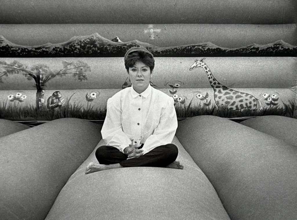 Giannnina Braschi on photo shoot for La comedia profana and Empire of Dreams. 1986.